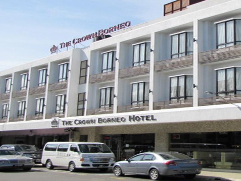 The Crown Borneo Hotel Kota Kinabalu Exterior photo