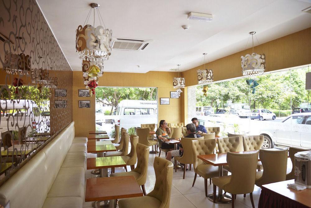 The Crown Borneo Hotel Kota Kinabalu Exterior photo